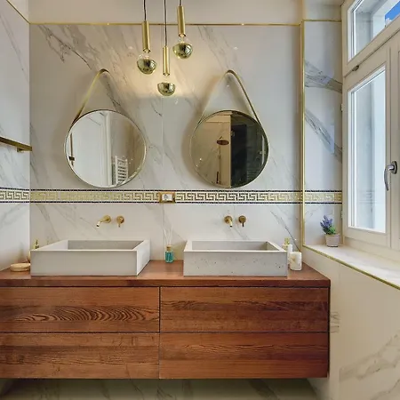 Arena & Seaview Luxurious * Pula