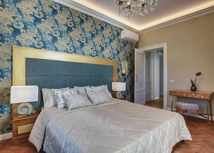 Arena & Seaview Luxurious * Πούλα
