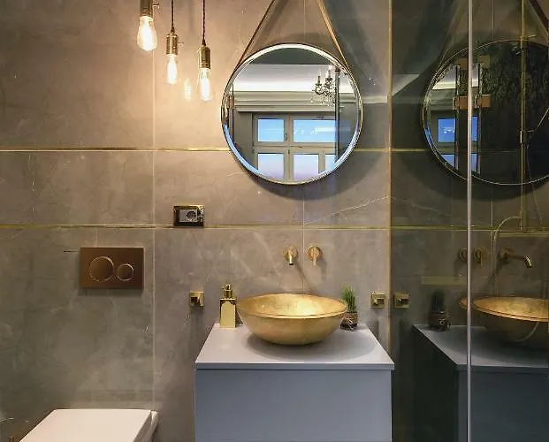 Arena & Seaview Luxurious