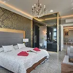 Arena & Seaview Luxurious
