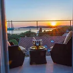 Apartamento Arena & Seaview Luxurious *