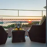 Apartamento Arena & Seaview Luxurious