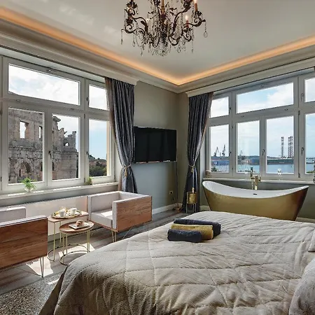 Arena&sea View Luxurious Apartamento