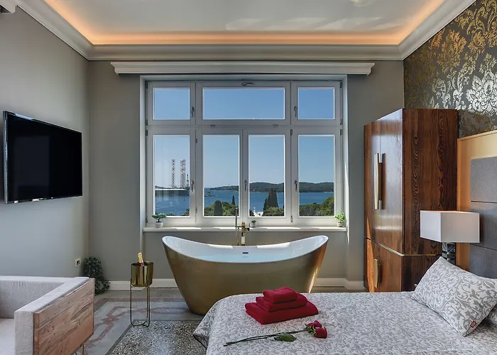 Apartman Arena & Seaview Luxurious Póla